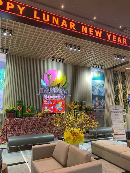 Hình ảnh Trung tâm Hỗ trợ Du khách Đà Nẵng - 2