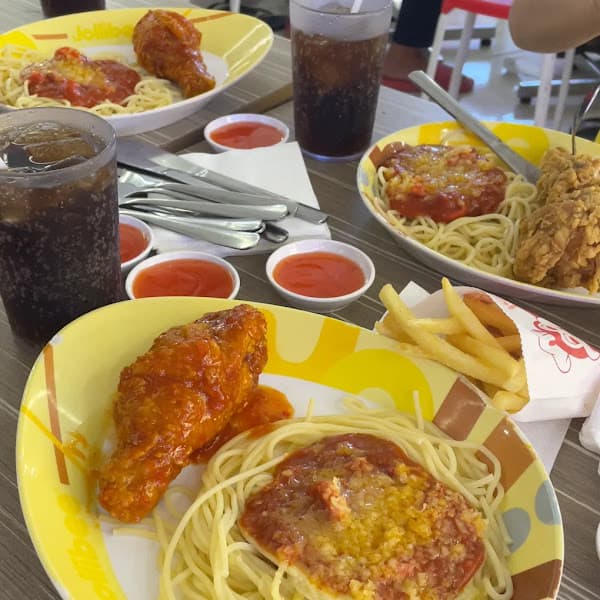 Hình ảnh Jollibee Co.opmart Quảng Ngãi - 3