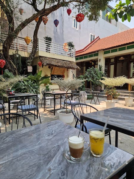 Hình ảnh Na’s Cafe & Cocktail House - 4