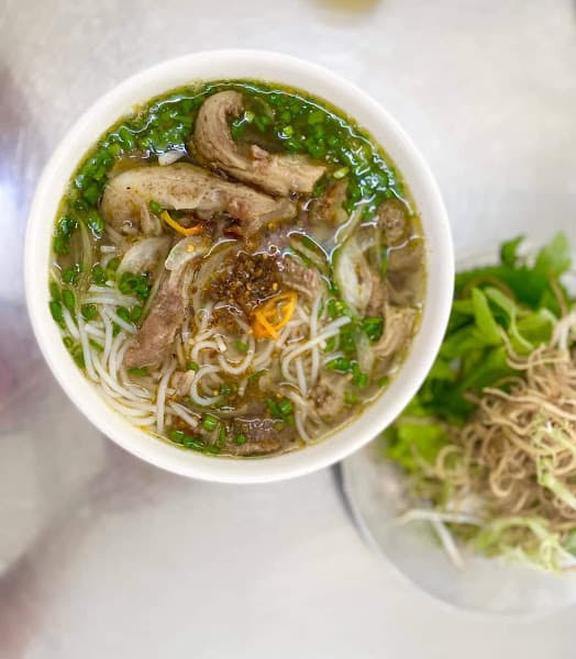 Ảnh bìa BÚN BÒ GÂN