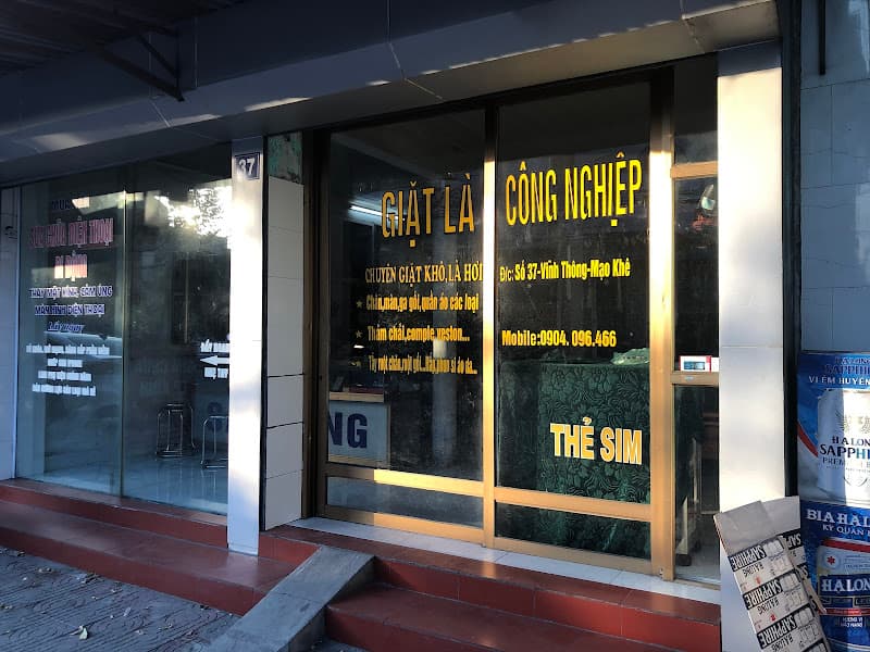 Hình ảnh Giặt là Hoàng Tùng ( Thơm) - 4