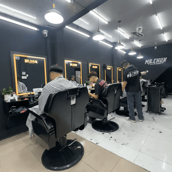 Hình ảnh MR.CHUN Hair Shop -253 Nguyễn Xí - 3