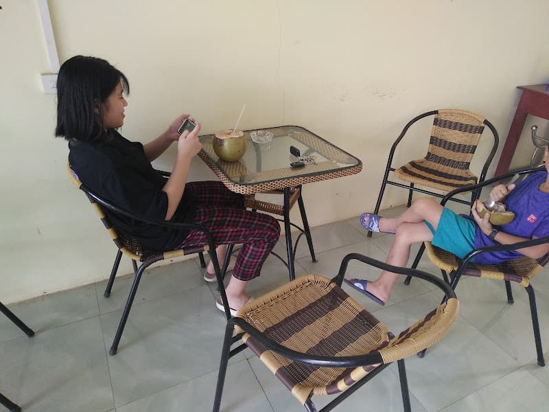 The Old House Coffee