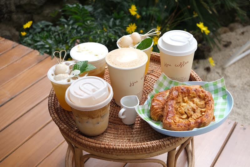 Hình ảnh JJu Coffee Đà Lạt - 2