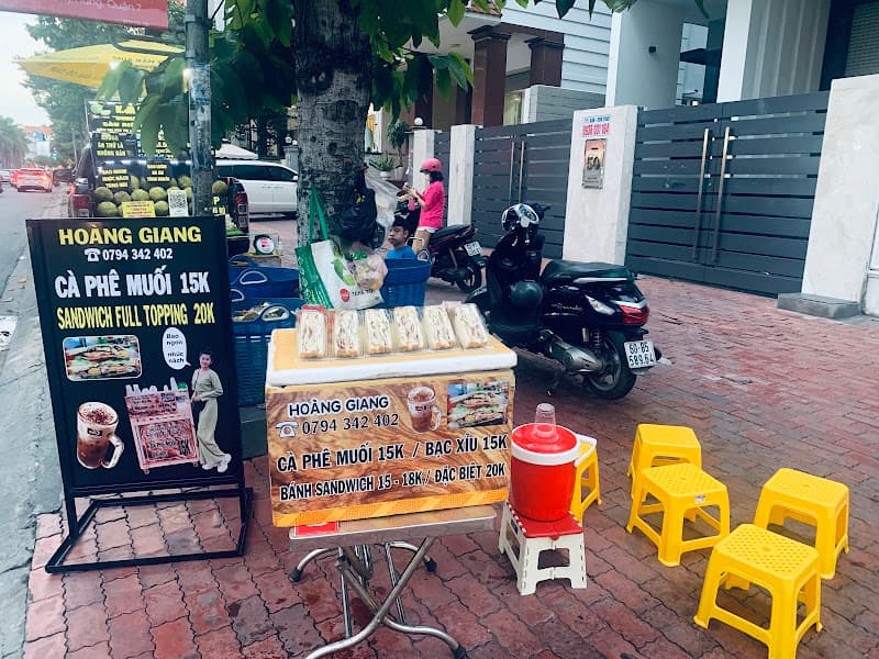 Ảnh bìa Cà phê muối Hoàng Giang