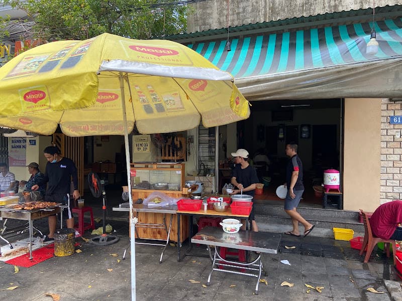 Quán Mợ - Bánh Huế và món nướng