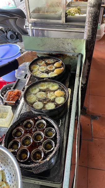 Hình ảnh bánh căn Châu - 4