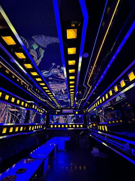 Hình ảnh Karaoke Tuyết Hưng - 4