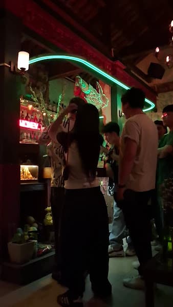 Hình ảnh OLD MONEY cafe & cocktails - 3