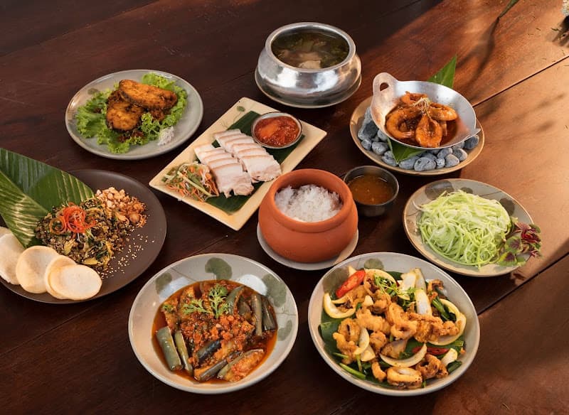 Hình ảnh BIỂN HỒ QUÁN - 2