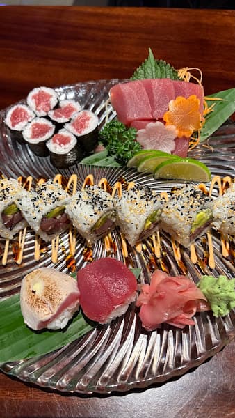 Hình ảnh Nhà Hàng Nhật Bản IZAKAYA KIWAMI - 3