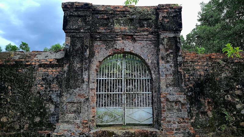 Ảnh bìa Lăng Trường Thái - Chúa Nguyễn Phúc Khoát