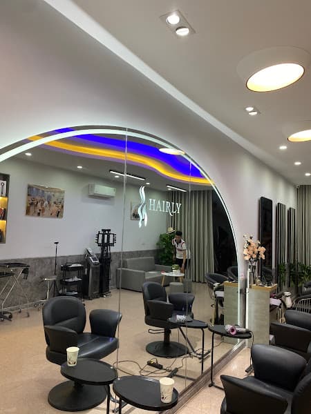 Hình ảnh HairLY Salon Tóc Thủy Nguyên - 2