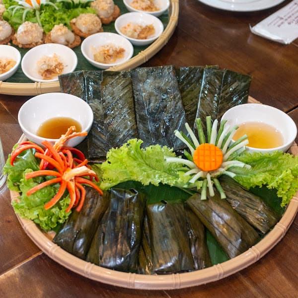 Hình ảnh Hue Cuisine - Đặc sản Huế: Bánh bèo, nậm, lọc - 2