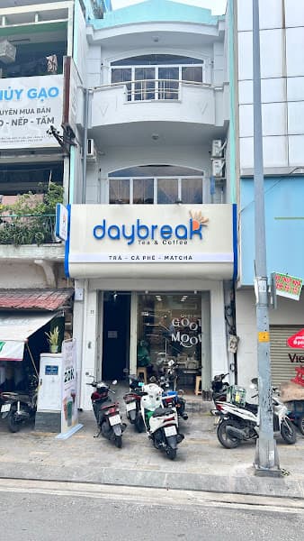 Ảnh bìa Daybreak Tea & Coffee - 35 Nguyễn Thái Học