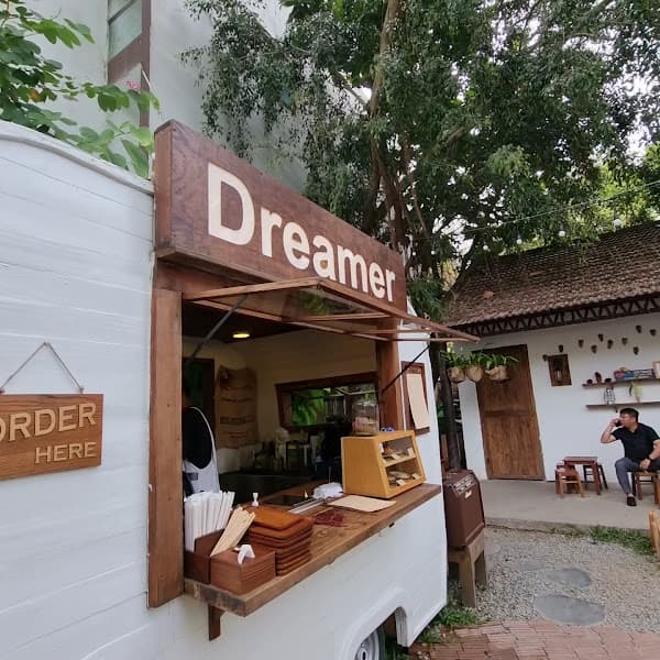 Hình ảnh DREAMER - 3