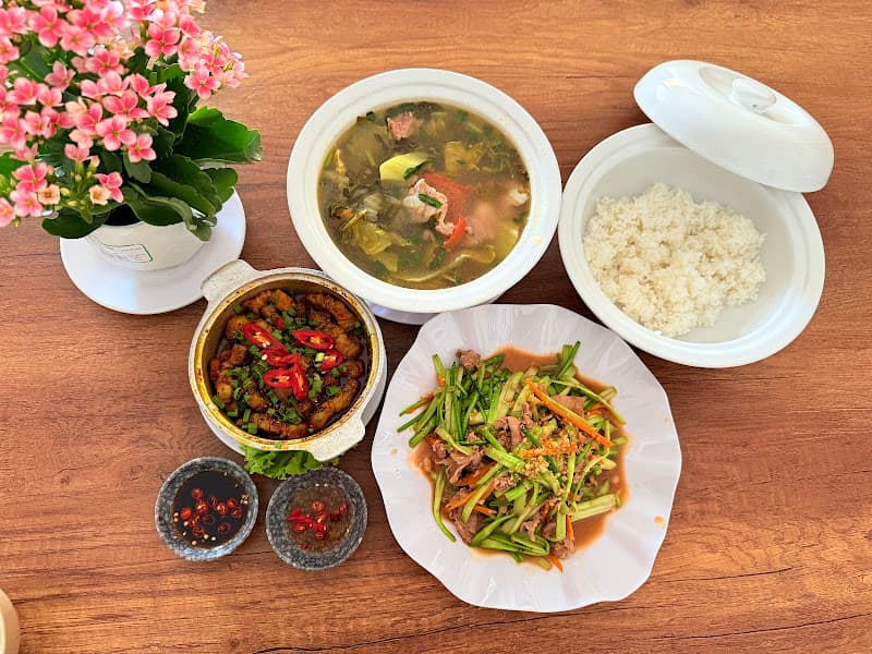Hình ảnh Nhất Long - Quán Ăn Gia Đình Biên Hòa | Ốc & Hải Sản Ngon Biên Hòa - 6