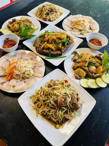 Hình ảnh Cơm niêu Nắng Quê - 2