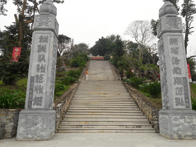 Ảnh bìa Di tích lịch sử Đền Chọong