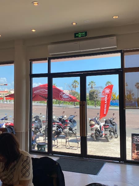 Hình ảnh Highlands Coffee 274 Nguyễn Huệ Phú Yên - 3