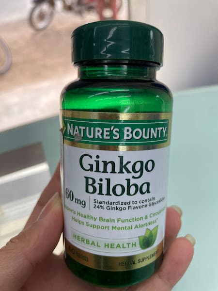 Hình ảnh Nhà Thuốc FPT Long Châu - 2