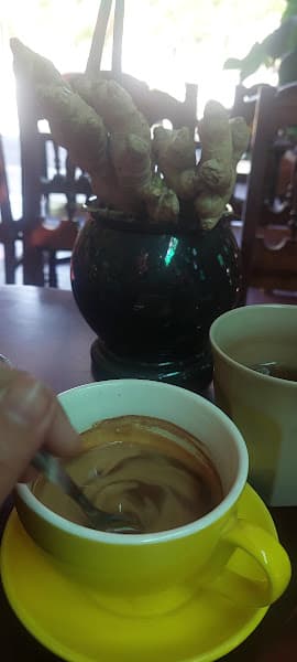 Hình ảnh Tiệm trà hoa, cà phê và bánh mì KAT - 33 Xuân Diệu - 2