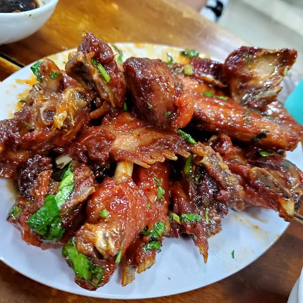 Nhà Hàng Thụ Tú