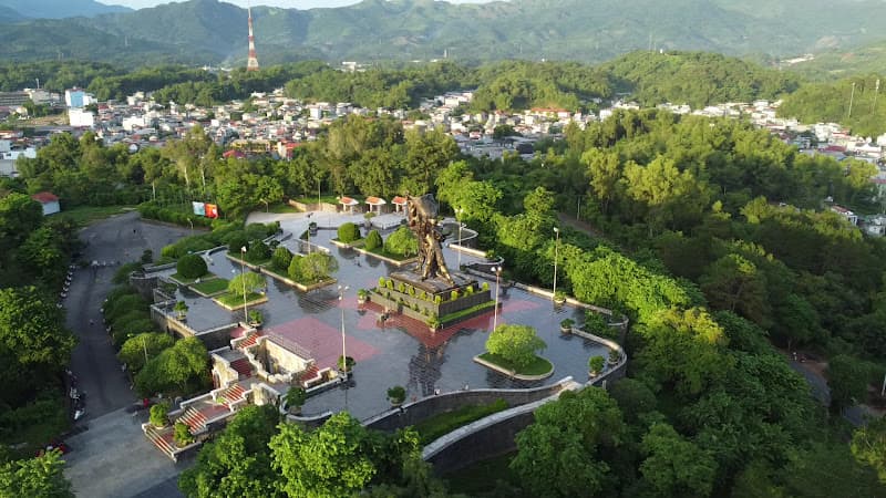 Hình ảnh Tượng đài Chiến Thắng Điện Biên Phủ - 4