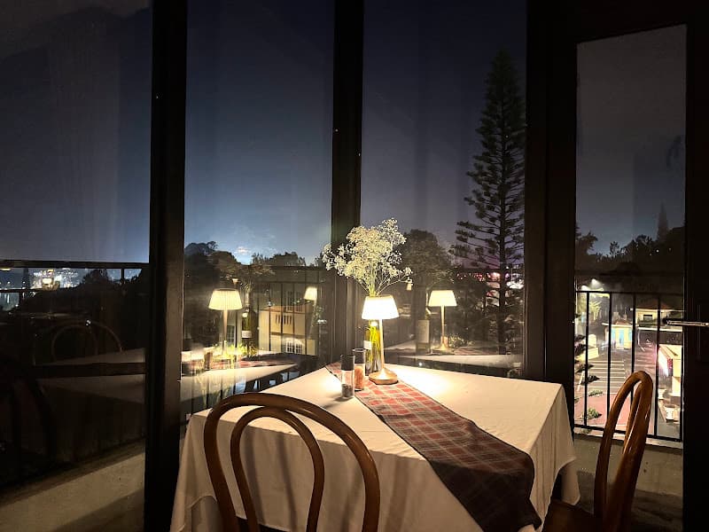 Hình ảnh Moon Dining - 4