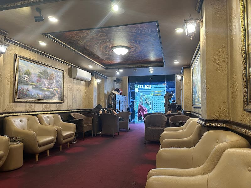 Hình ảnh Hớt Tóc Hoàng Triều - 5