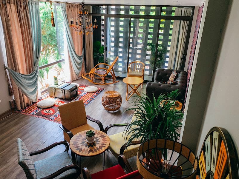 Hình ảnh HT Cafe - 4