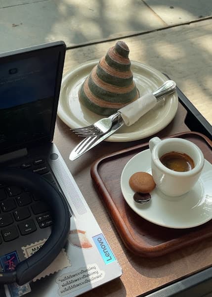 Hình ảnh XƯỞNG LÁ - 3