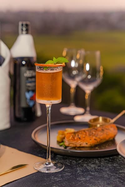 Hình ảnh Pleiku Balcony - Cocktails, Craft Beer & Restaurant - 4