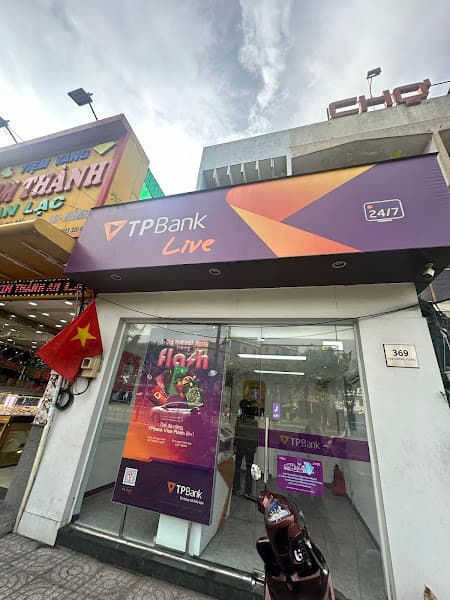 TPBank live ATM