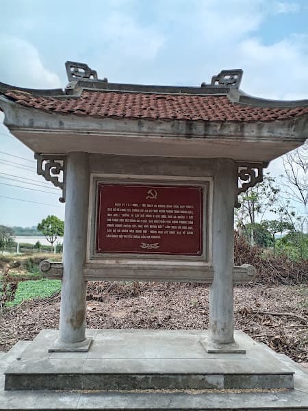 Hình ảnh Cây đa Bác Hồ - 4