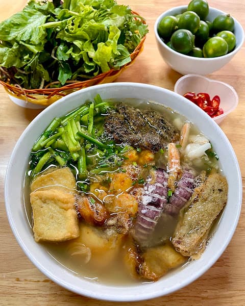 Hình ảnh Bún Hải sản Quang Dung - 2