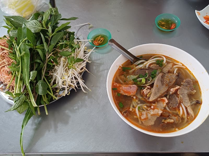 Hình ảnh Bún bò Huế 19 Lê Lợi - 5