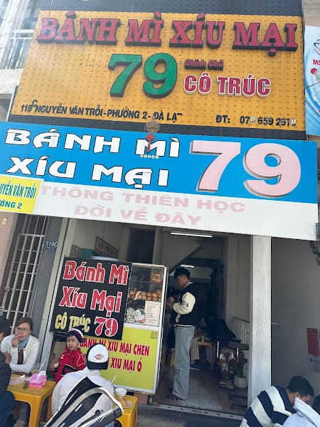 Hình ảnh Bánh mì Xíu mại 79 Cô Trúc - 3
