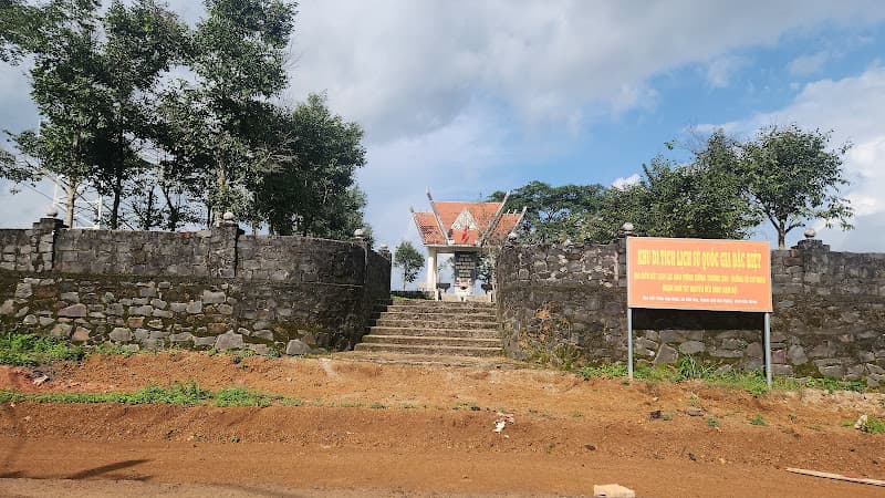 Hình ảnh Di tích lịch sử Bon Cây Xoài - 3