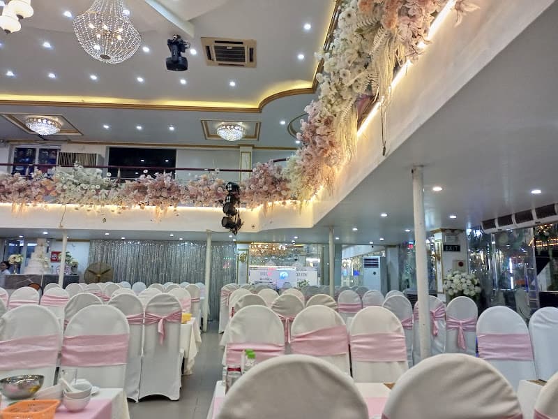 Ảnh bìa Nhà hàng bia Tây Âu