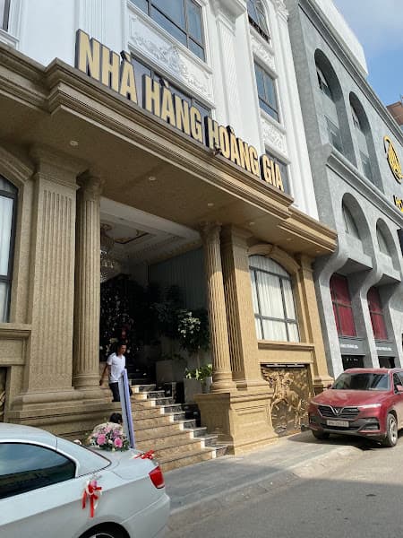 Nhà Hàng Hoàng Gia Văn Giang - Ecopark