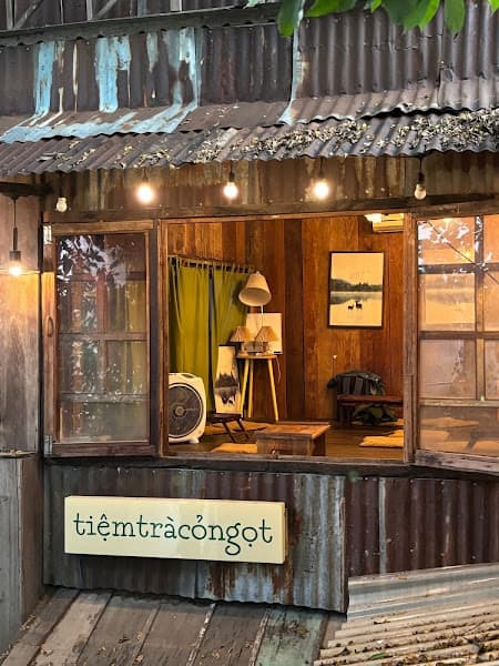 Tiệm Trà Cỏ Ngọt