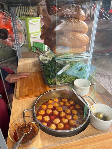 Hình ảnh Bánh Mì Xíu Mại Đường Số 45 Quận 4 - 5