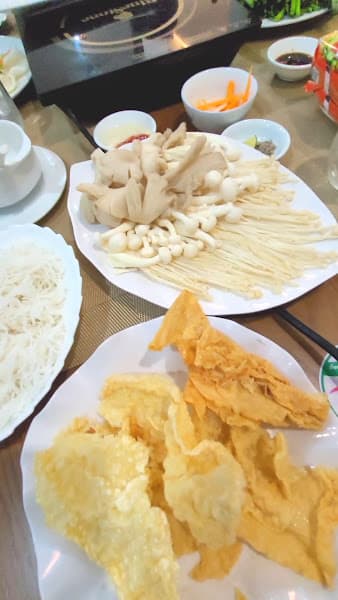 Hình ảnh ÁNH QUANG VEGAN RESTAURANT & COFFEE - 3