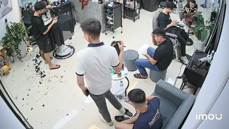 Hình ảnh Tuân Barber Shop - 6