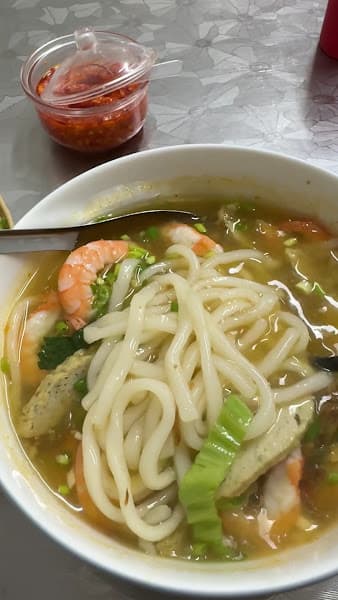 Hình ảnh Bánh canh Bà Tốt ( Đặc sản Bình Định ) - 4