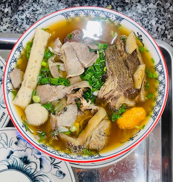 Hình ảnh Bún bò huế Ngự Bình - Văn Giang - Hưng Yên - 5