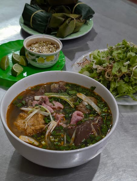 Hình ảnh Bà Hoà - 3