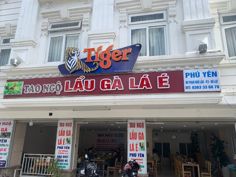 Lẩu gà lá é Tao Ngộ chính gốc