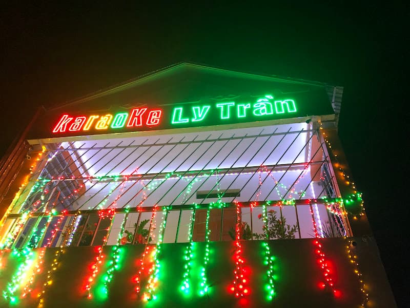 Hình ảnh quán karaoke ly trần - 2